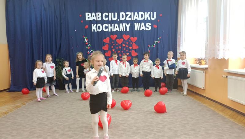 Recytują i śpiewają